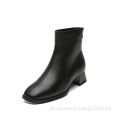 Novos sapatos masculinos de couro Chelsea, design de fábrica italiana